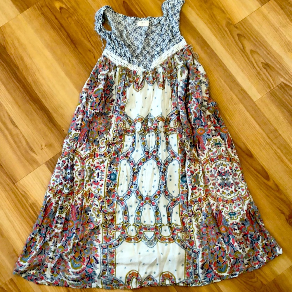 Women's dress from buckle